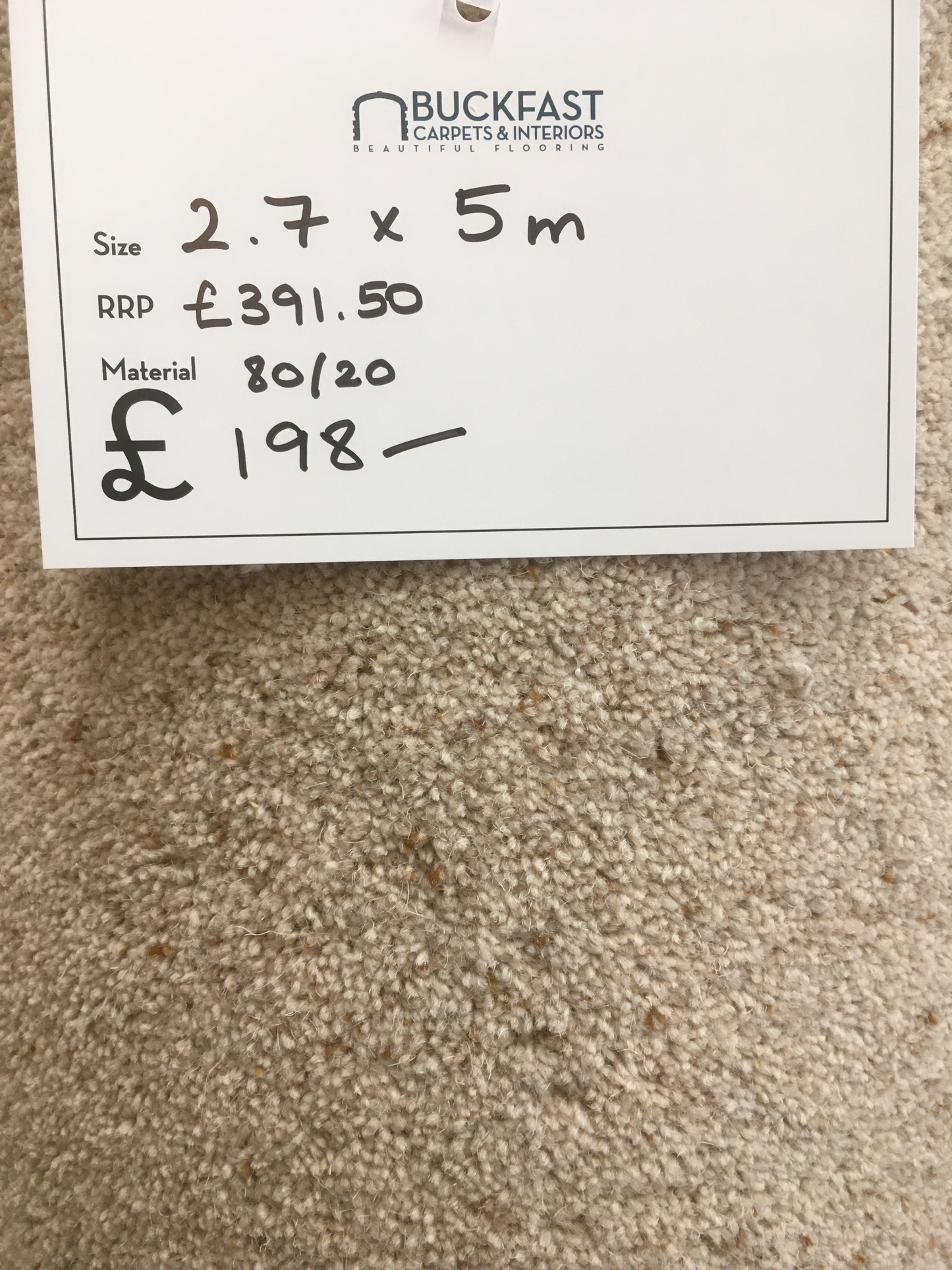 Flecked Pale Brown 2.7 x 5 m