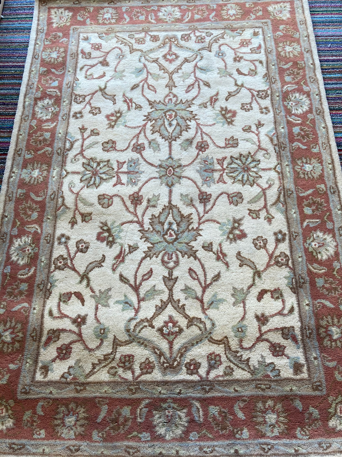 100% Wool 120 x 180 cm Oriental style Rug